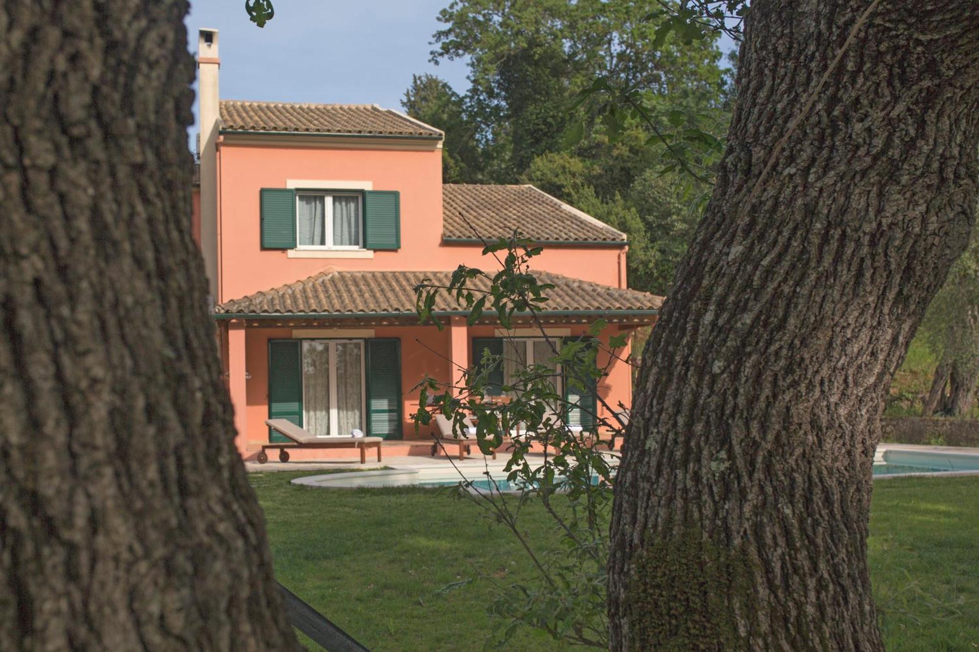 Quercus Villa, Achilleion Palace, Corfu เปรามา ภายนอก รูปภาพ